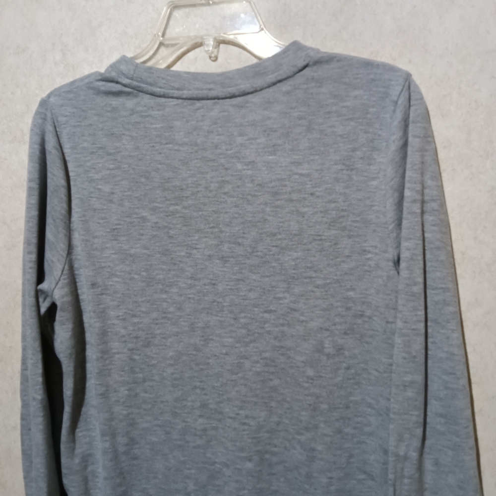 Holiday Time "merry merry bright" red & green on a grey sweater size small (4-6) - Picture 6 of 8